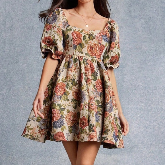 Classic Floral print Square Neck Puff Sleeve Ruffle Hem Mini Dress - Picture 1 of 5
